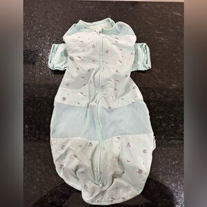 Happiest baby snoo Aqua Kids Sleep Sack and bassinet sheet sz large